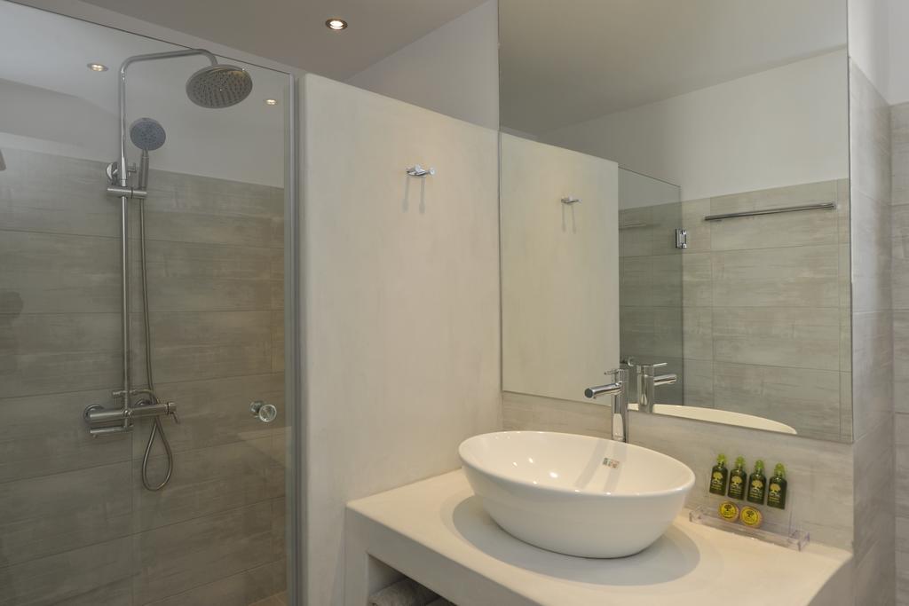 Romantica Suites Νάουσα Δωμάτιο φωτογραφία
