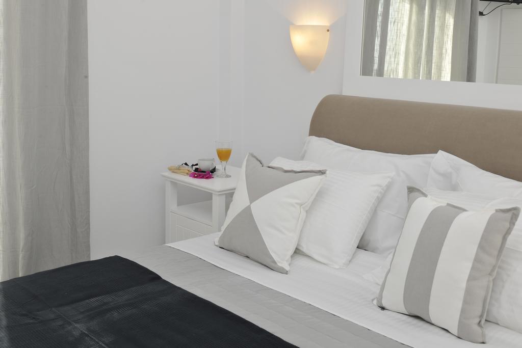 Romantica Suites Νάουσα Δωμάτιο φωτογραφία